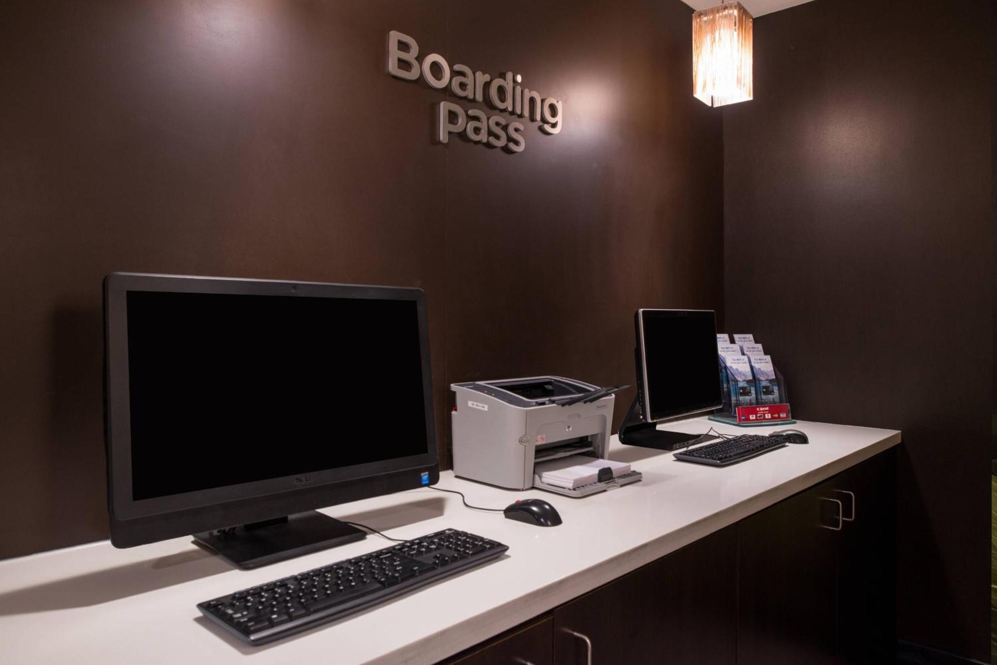 Hotel Courtyard By Marriott Victorville Hesperia