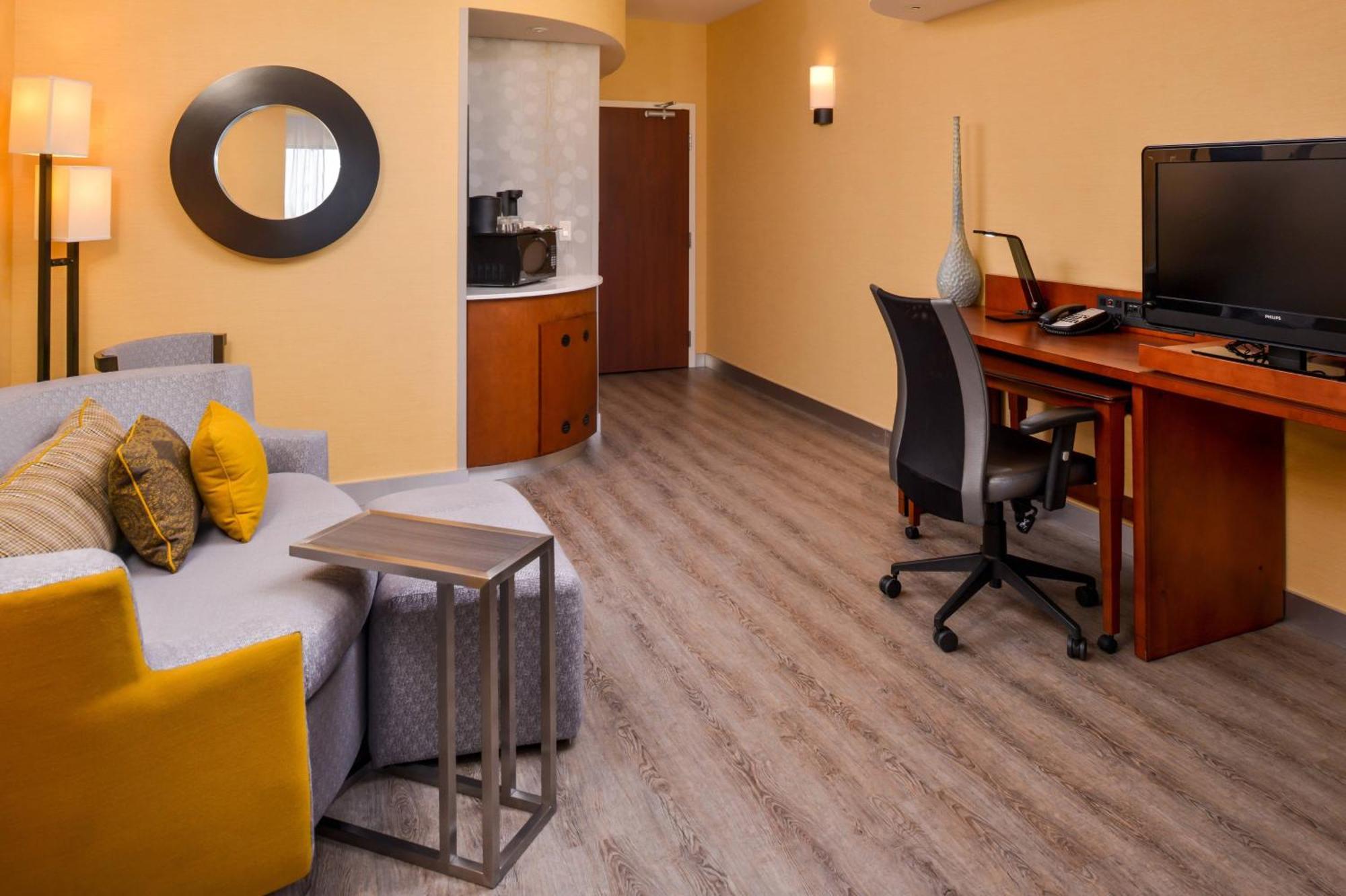 Courtyard By Marriott Victorville Hesperia