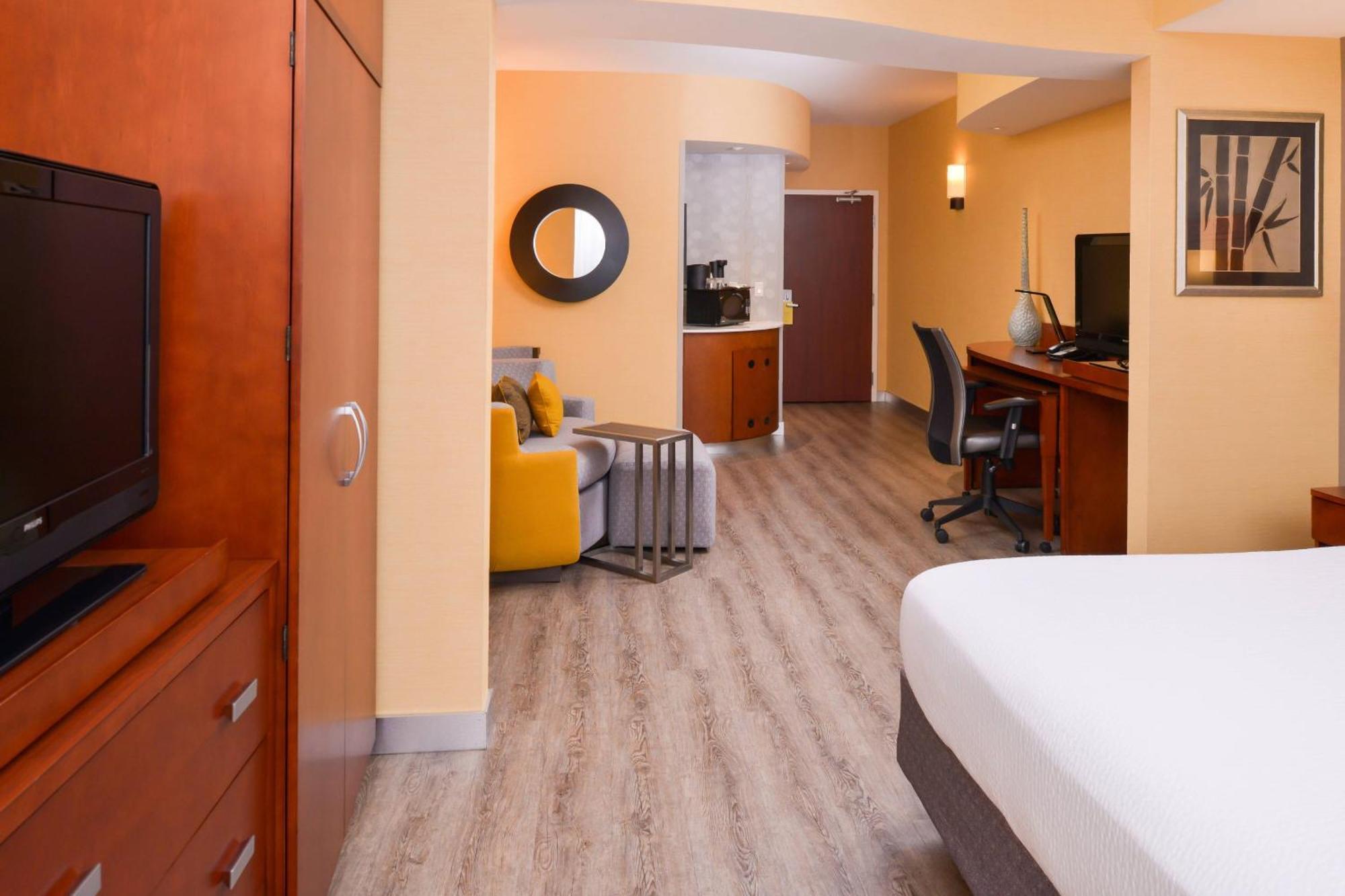 Hotel Courtyard By Marriott Victorville