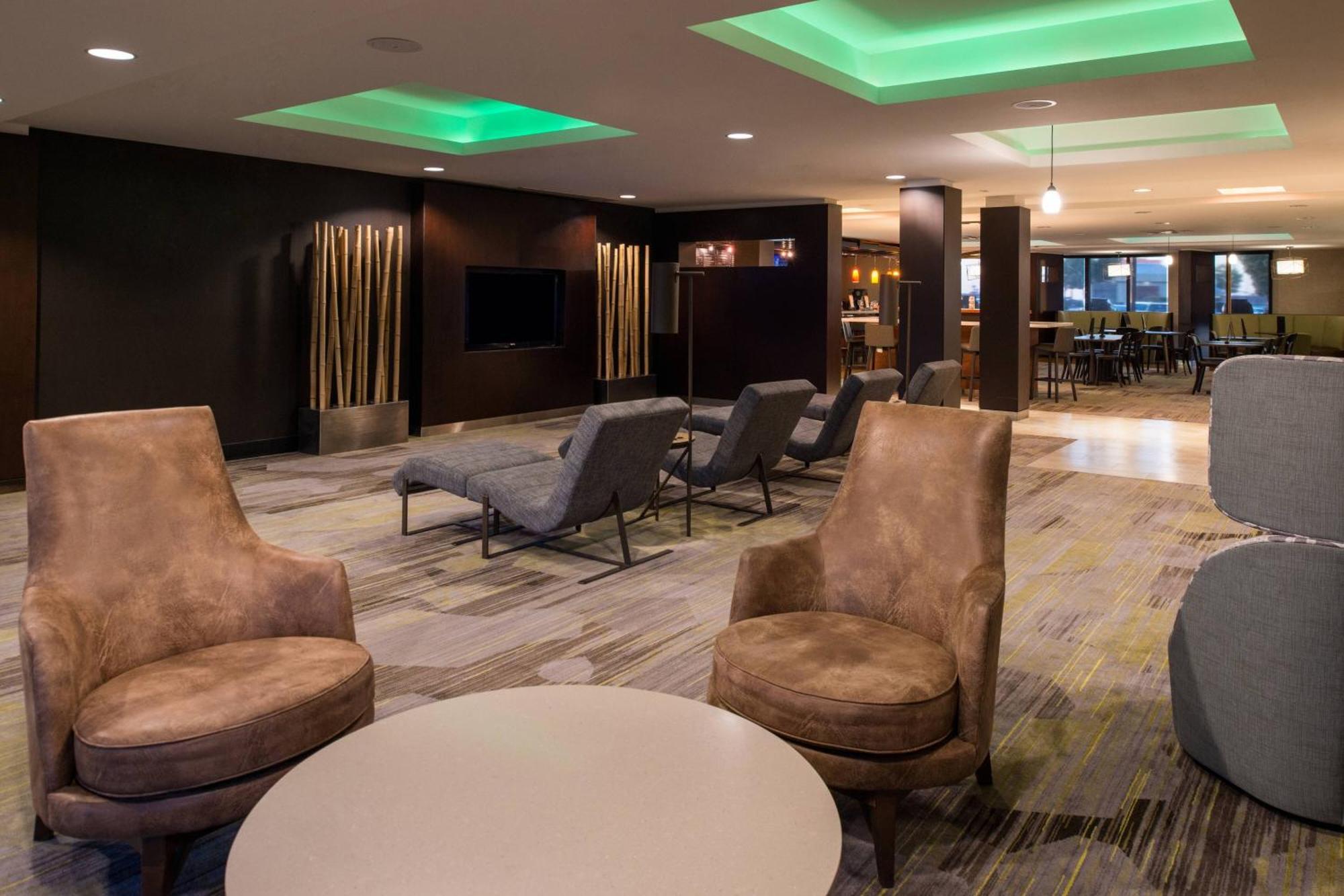 Courtyard By Marriott Victorville Hotel Hesperia