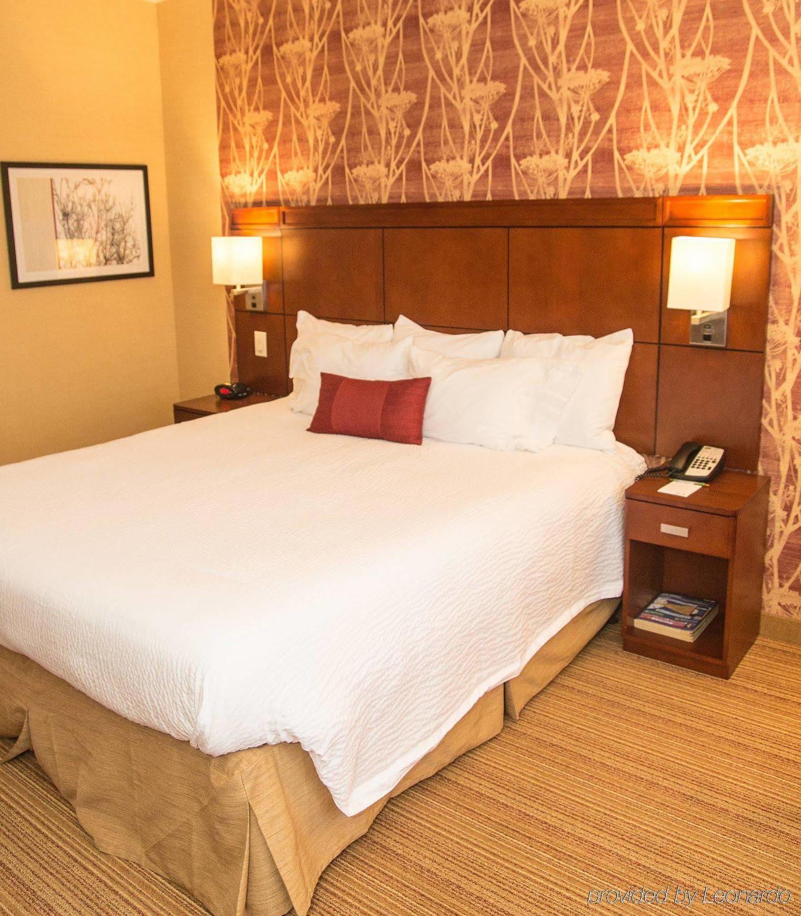 Courtyard By Marriott Victorville